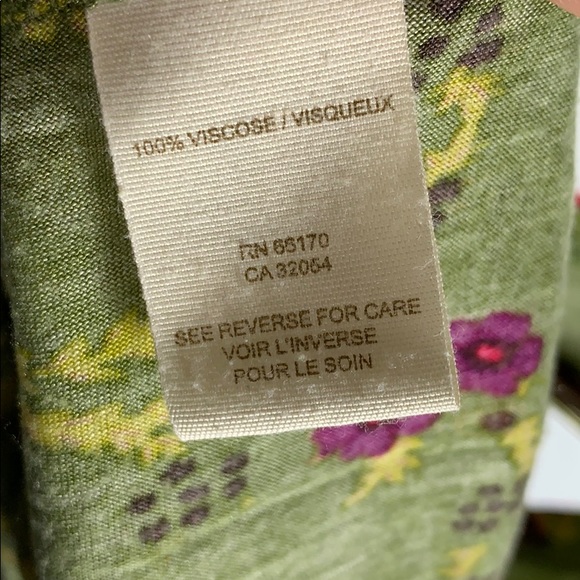 •Free People Floral Tank Top• - Picture 5 of 5